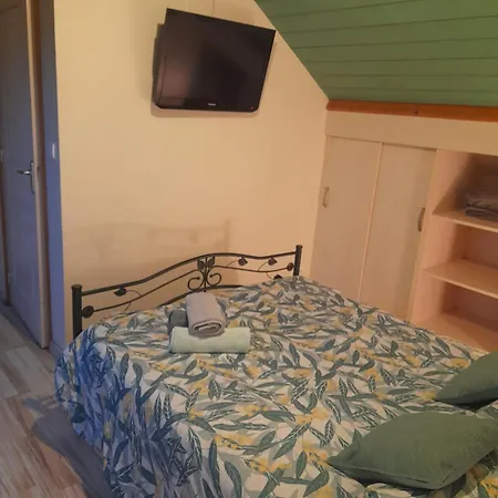 Domaine De La Tour Carree - 3