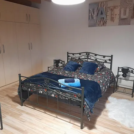 Casa de hóspedes Domaine De La Tour Carree - 3