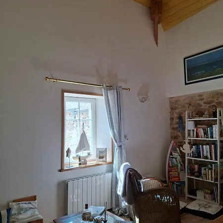 بيت ضيافة Domaine De La Tour Carree - 3 3*