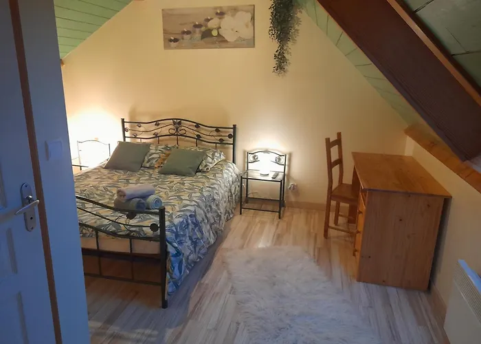 Pensjonat Domaine De La Tour Carree - 3 Benoitville